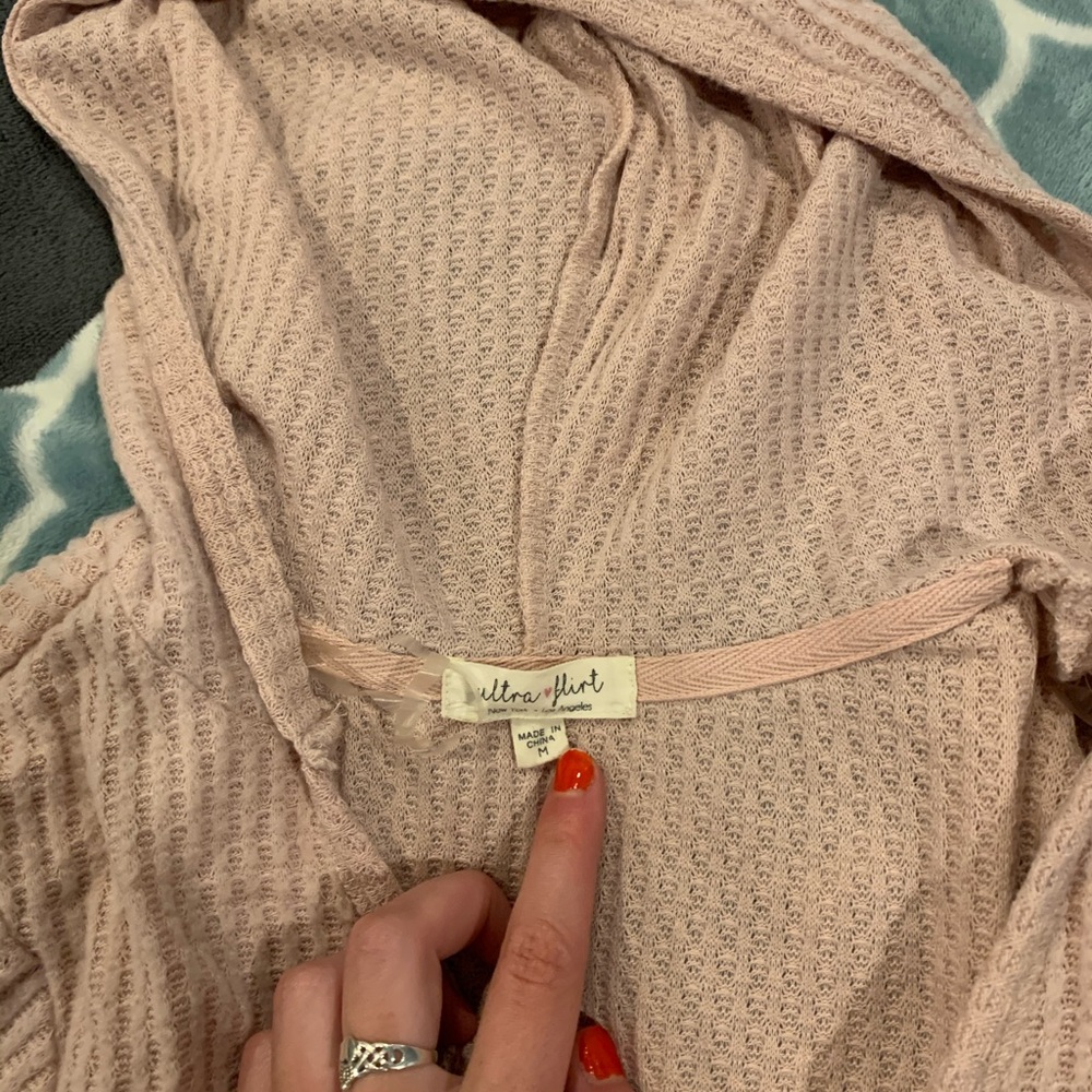 2 long sleeve shirts with hood